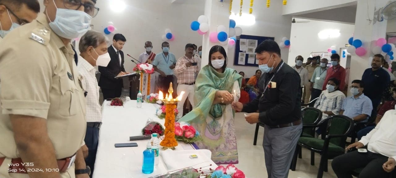 hindee divas: शैक्षणिक व सामाजिक  संस्थाओं ने मनाया हिंदी दिवस