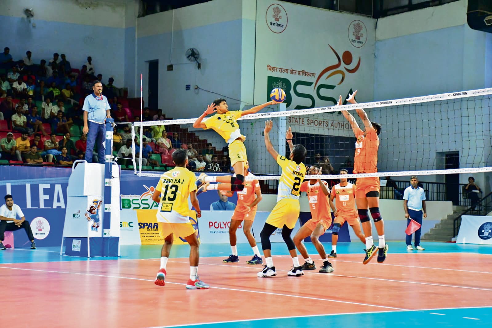 नालंदा डिफेंडर्स और तक्षशिला सर्वर्स बिहार वॉलीबॉल लीग के फाइनल में