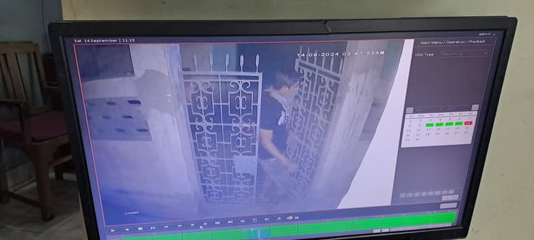 DHANBAD NEWS : तेलीपाड़ा में आवास से हजारों की चोरी, घटना सीसीटीवी में कैद