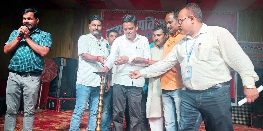 गुलाबबाग गणपति महोत्सव में बच्चों की प्रस्तुति ने सबका मन मोहा