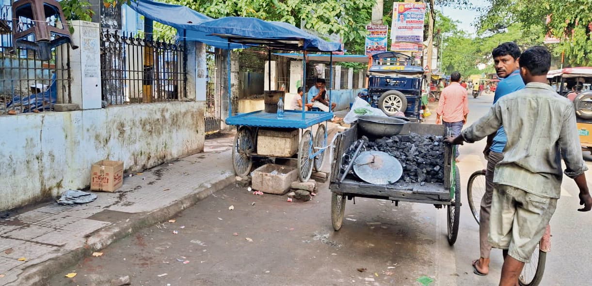 chhapra news : सदर अस्पताल के पास अपराधियों ने की फायरिंग