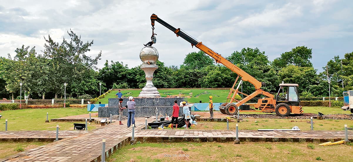 Rourkela News: अब हॉकी वर्ल्ड कप ट्रॉफी बनेगी एयरपोर्ट चौक की पहचान