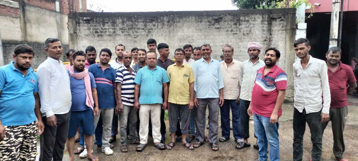 Giridih News: फुटपाथ दुकानदानार विक्रेता संघ की बैठक में जागरूकता अभियान चलाने का निर्णय