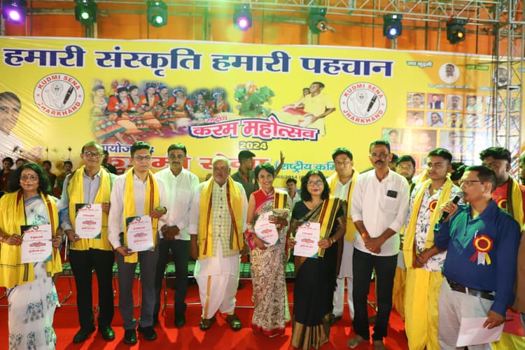 Jamshedpur News : आने वाली पीढ़ियों के लिए प्रकृति को बचाने का संकल्प लें : श्रवण कुमार