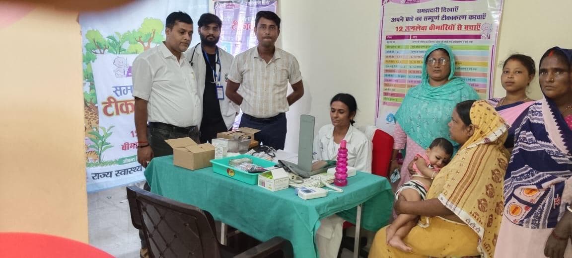 सीएस ने चिकित्सा पदाधिकारी के वेतन पर लगायी रोक