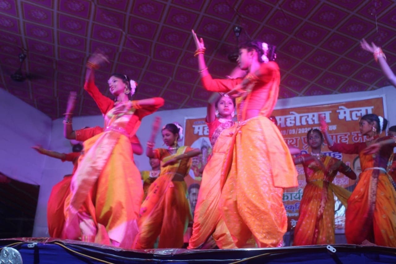 महागणपति महोत्सव में सांस्कृतिक कार्यक्रमों की धूम