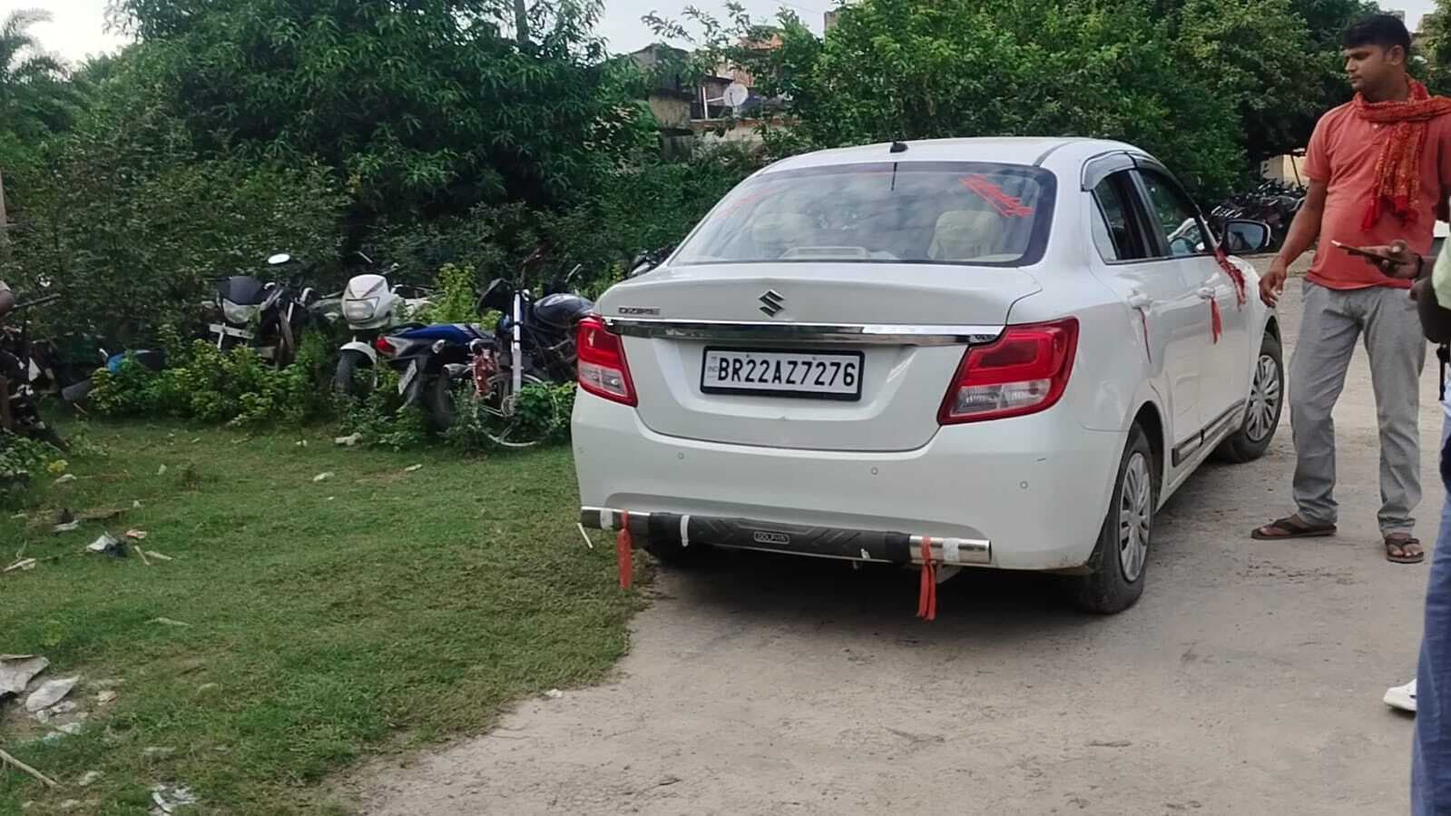 नरकटियागंज में 1.82 किलो चरस व 8 हजार जाली नोट के साथ नेपाली नागरिक गिरफ्तार