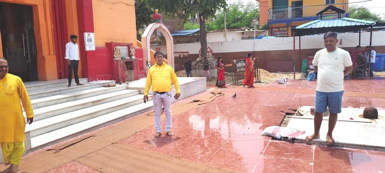 Aurangabad News : देव सूर्य मंदिर में लखा ग्रेनाइट लगाने पर डीएम ने लगायी रोक