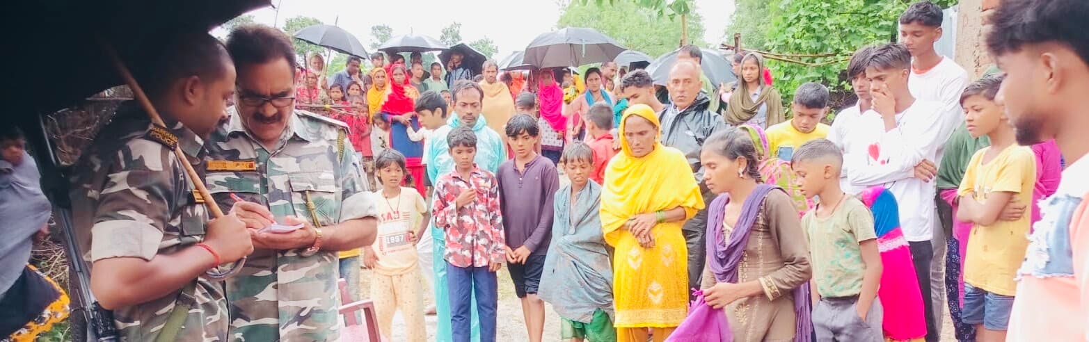 Giridih News: सड़क किनारे मिला युवक का शव, पत्नी ने लगाया हत्या का आरोप