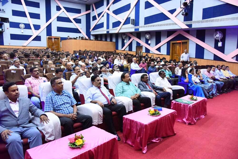 Rourkela News: आप निर्माता हैं, प्रगतिशील बनें और एक बेहतर दुनिया का निर्माण करें: अतनु भौमिक