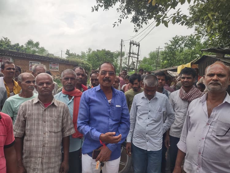 Rameshwar Jute Mill: गतिरोध जारी, काम पर नहीं लौटे जूट रामेश्वर जूट मिल के मजदूर