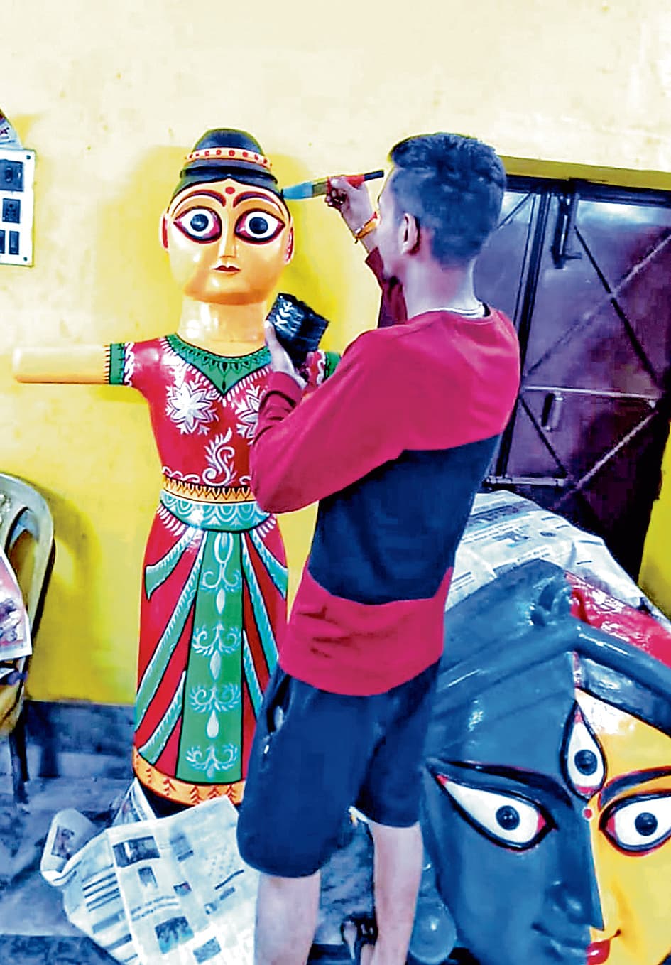 कठपुतली से बनी मां दुर्गा बनेंगी आकर्षण का केंद्र