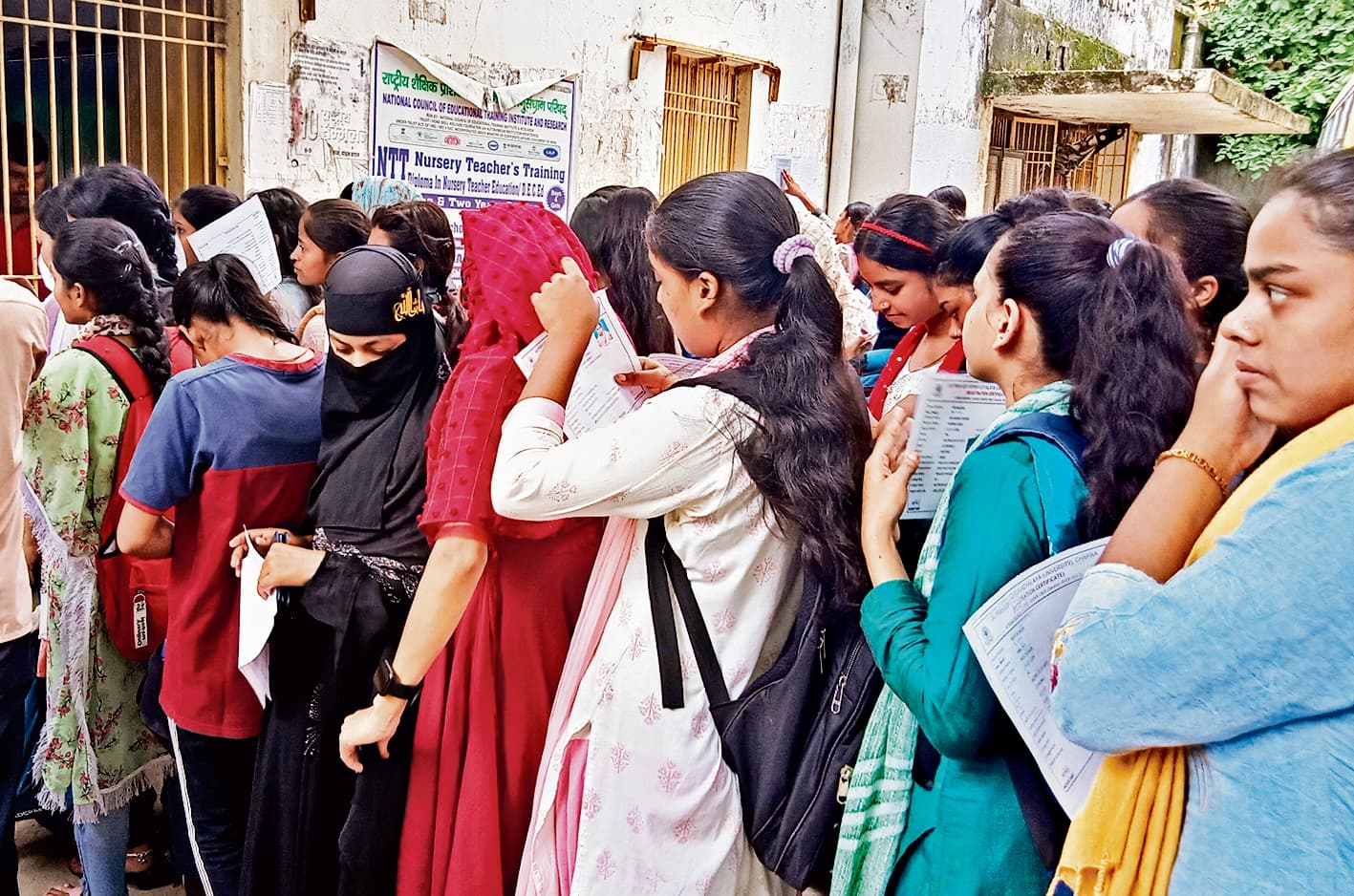 Chhapra News : स्नातक में स्पॉट एडमिशन कराने का आज तक है अंतिम अवसर