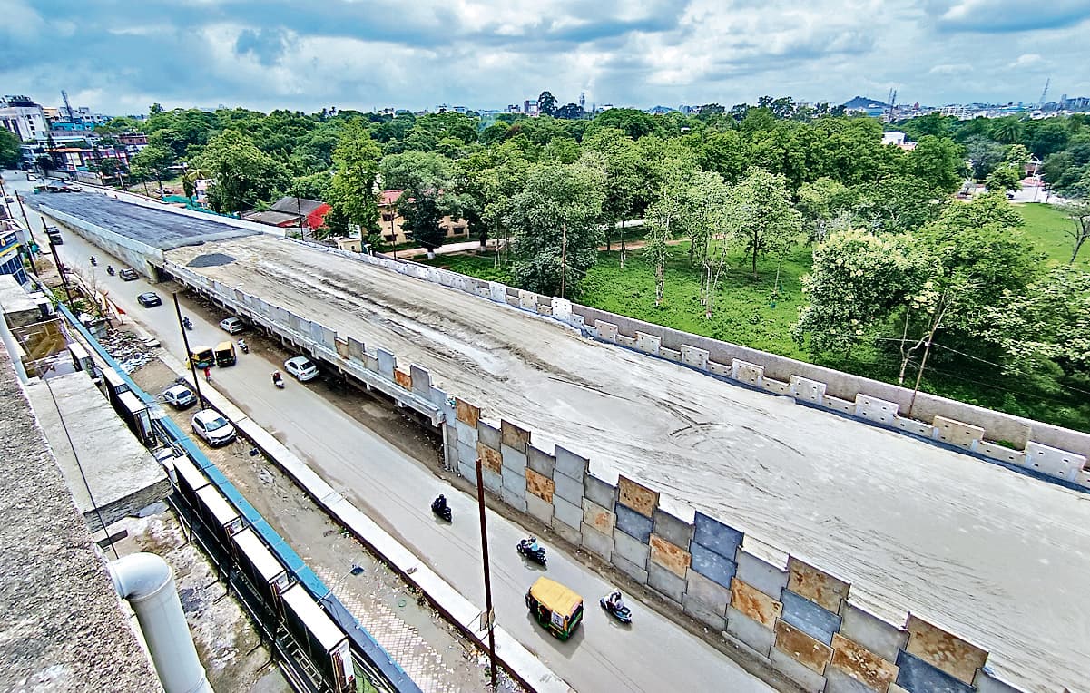 Ranchi news : हर हाल में 30 सितंबर तक पूरा करें कांटाटोली फ्लाइओवर का निर्माण : सचिव