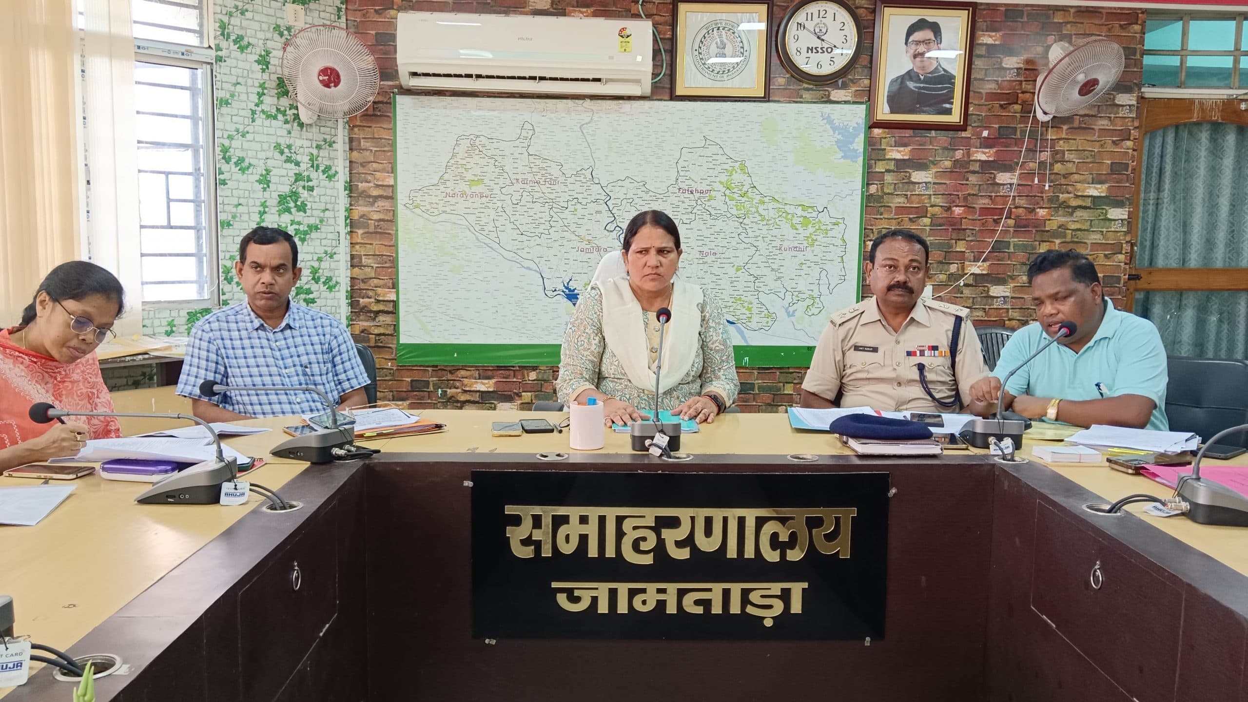 परीक्षार्थियों को परीक्षा केंद्रों में इलेक्ट्रॉनिक उपकरण, गैजेट्स ले जाने पर रहेगी रोक