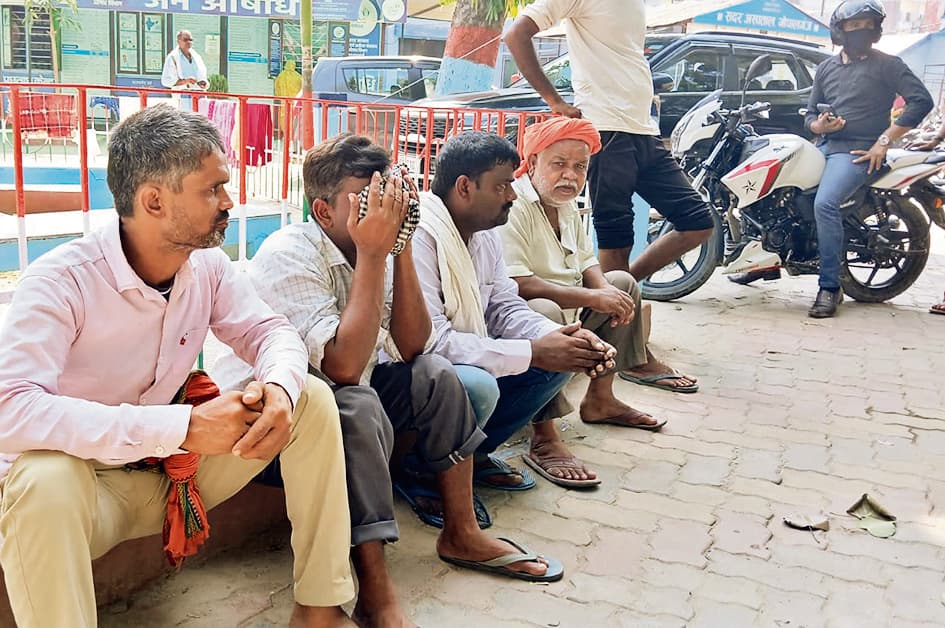 Gopalganj News : मांझा के धर्मपरसा गांव में दहेज के लिए नवविवाहिता की हत्या, मचा कोहराम