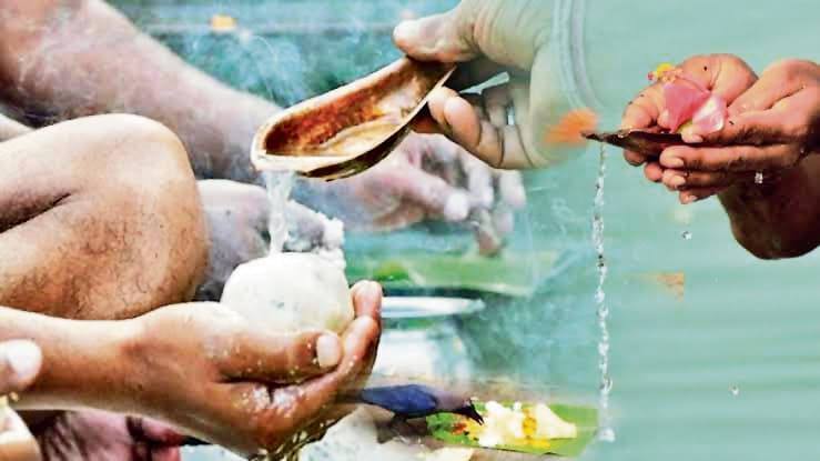 Gopalganj News : भ्रांतियों का करें त्याग, पितृपक्ष के 15 दिन होते हैं शुभ समय