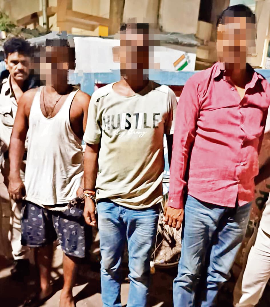 HAJIPUR NEWS : छह टन भांग लोड ट्रक जब्त, तीन तस्कर गिरफ्तार