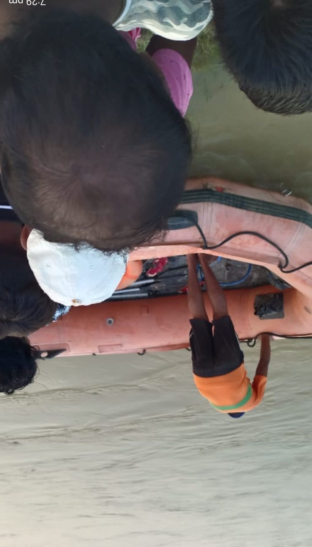 ननिहाल आया बच्चा पुनपुन नदी में नहाने के दौरान डूबा, लापता