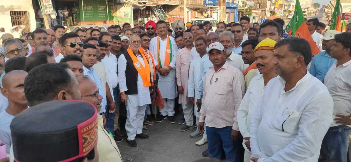 कमर कसकर चुनाव मैदान में उतरें कार्यकर्ता : सांसद