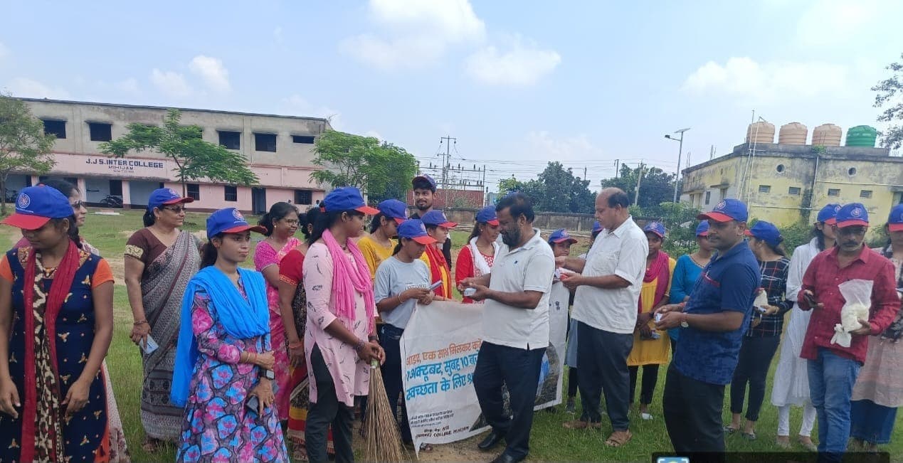जेजेएस डिग्री कॉलेज में चला स्वच्छता अभियान