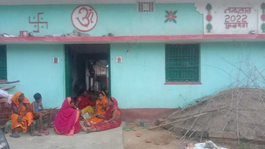 दो बहुओं की मौत से सदमे में परिवार, 9.30 घंटे तक किया जाम