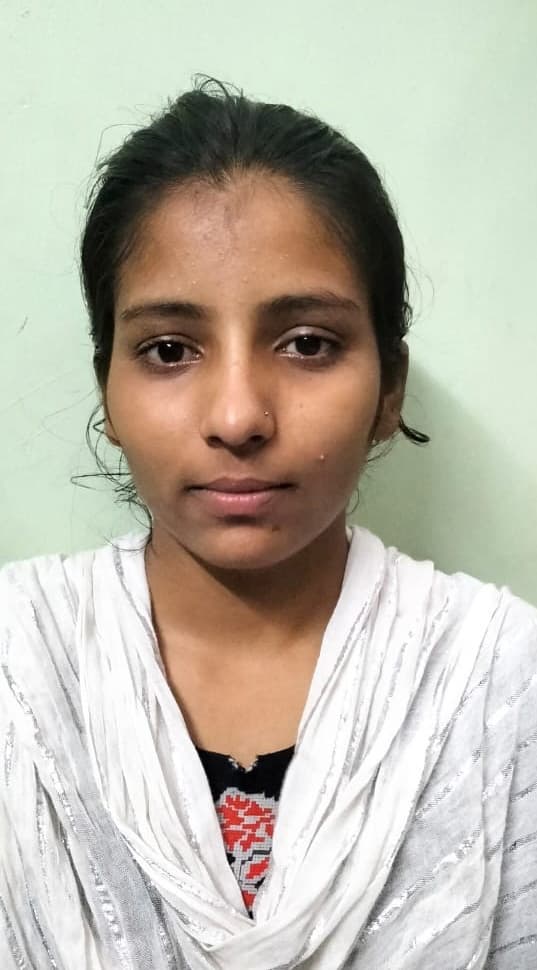 परवीन भांड जाति की बनी आइकॉन, जिले में जाति की पहली छात्रा कर रही स्नातक