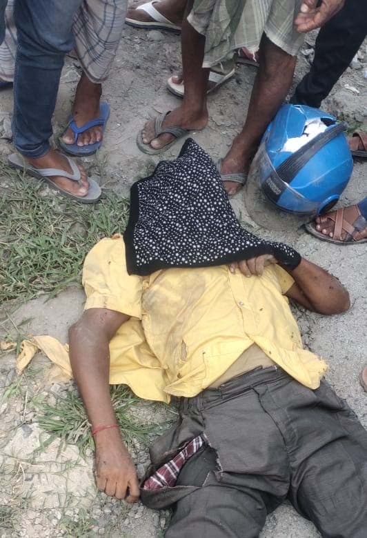 ट्रैक्टर से कुचलकर बाइक सवार पंच की मौत