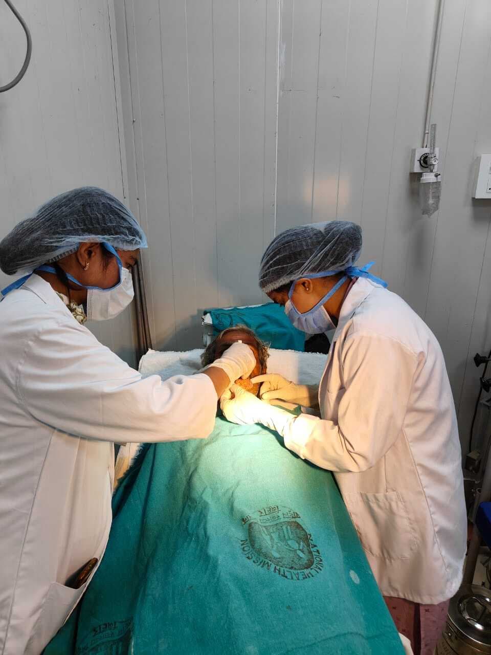 जिले के सदर अस्पताल में जारी है मुंह के कैंसर की बायोप्सी