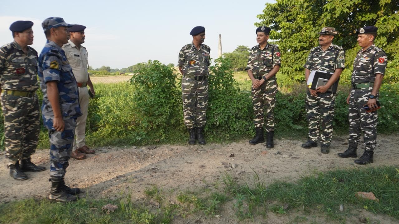 एसएसबी के डीजी ने इंडो-नेपाल सीमा का लिया जायजा, जवानों को दिये आवश्यक निर्देश