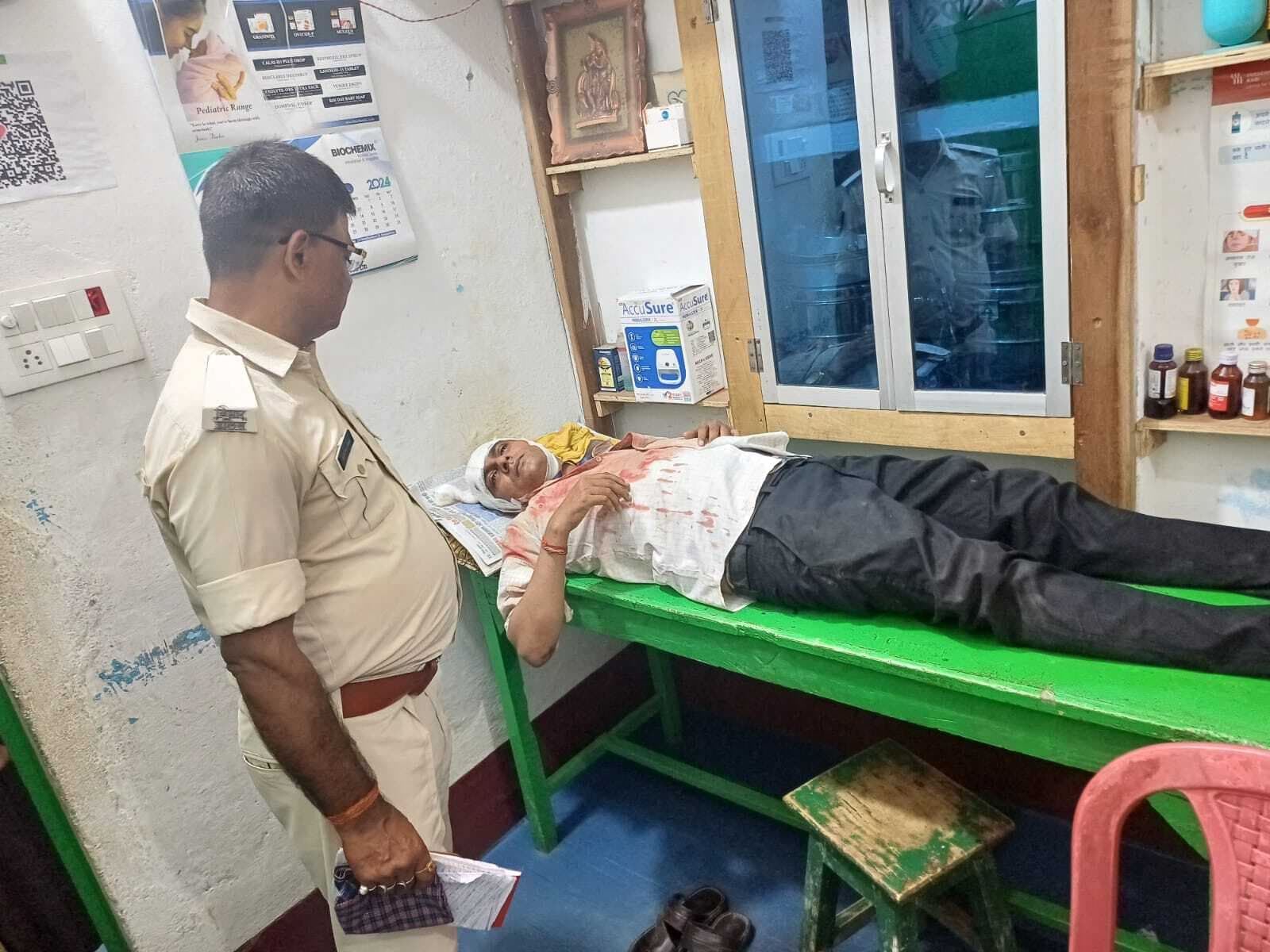 मारपीट को लेकर जेई ने थाने में दिया आवेदन