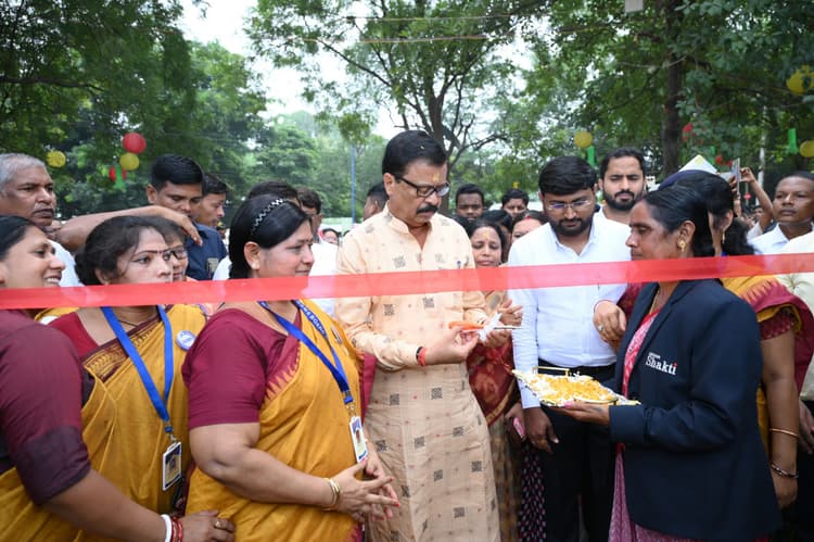 Rourkela News: 178 किसानों और 35 एसएचजी को स्वरोजगार के लिए प्रदान की सहायता