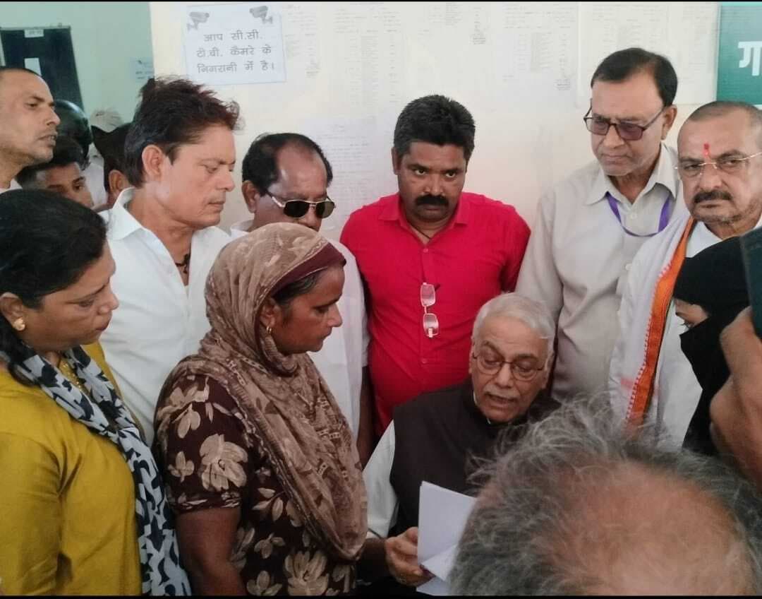 अटल विचार मंच के संस्थापक ने सदर प्रखंड का लिया जायजा