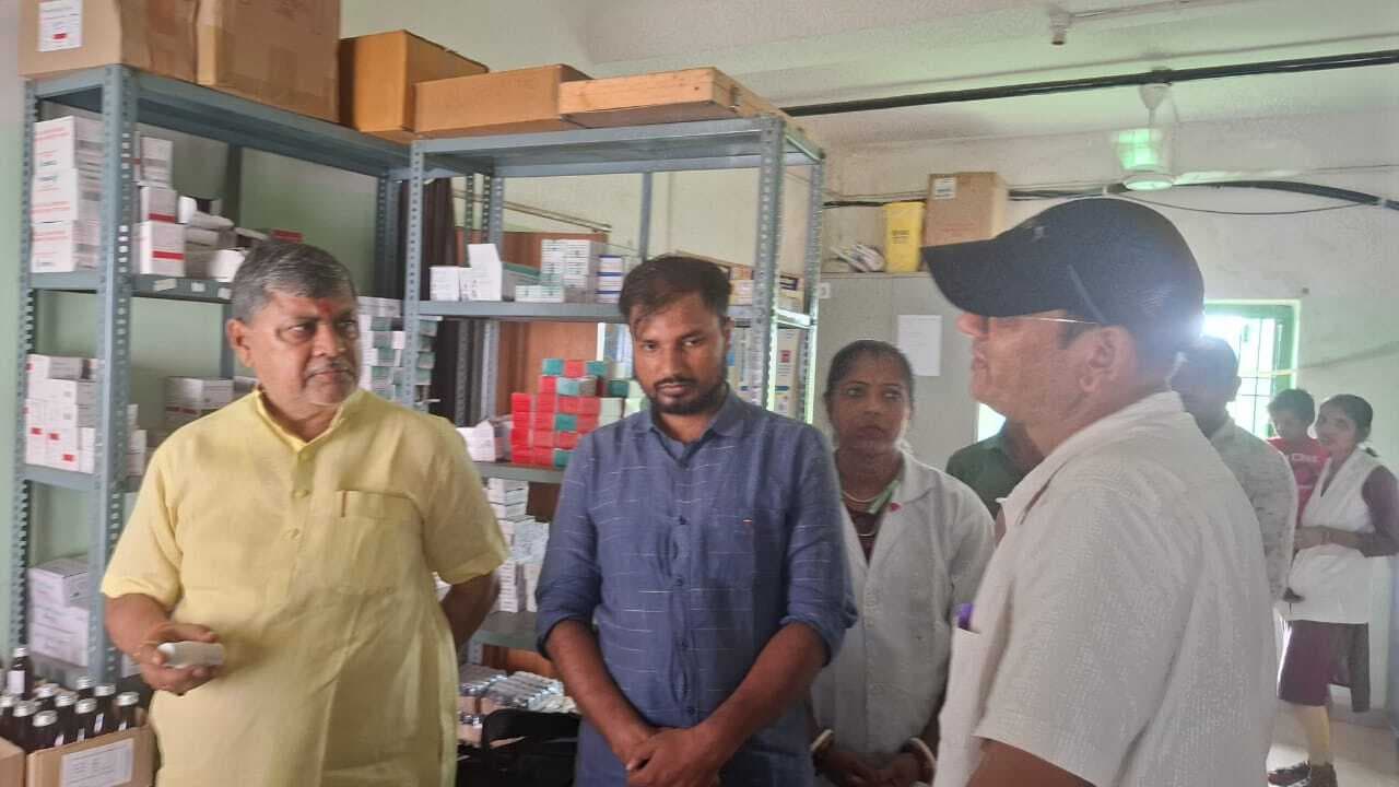 सदर अस्पताल का अस्तित्व समाप्त, कहीं अन्यत्र खुले : खेमका