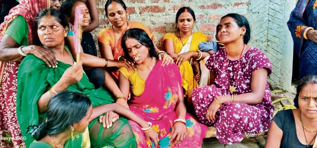 Gaya News : तालाब से बरामद की गयी युवती की लाश, हत्या-आत्महत्या, दोनों एंगल से जांच