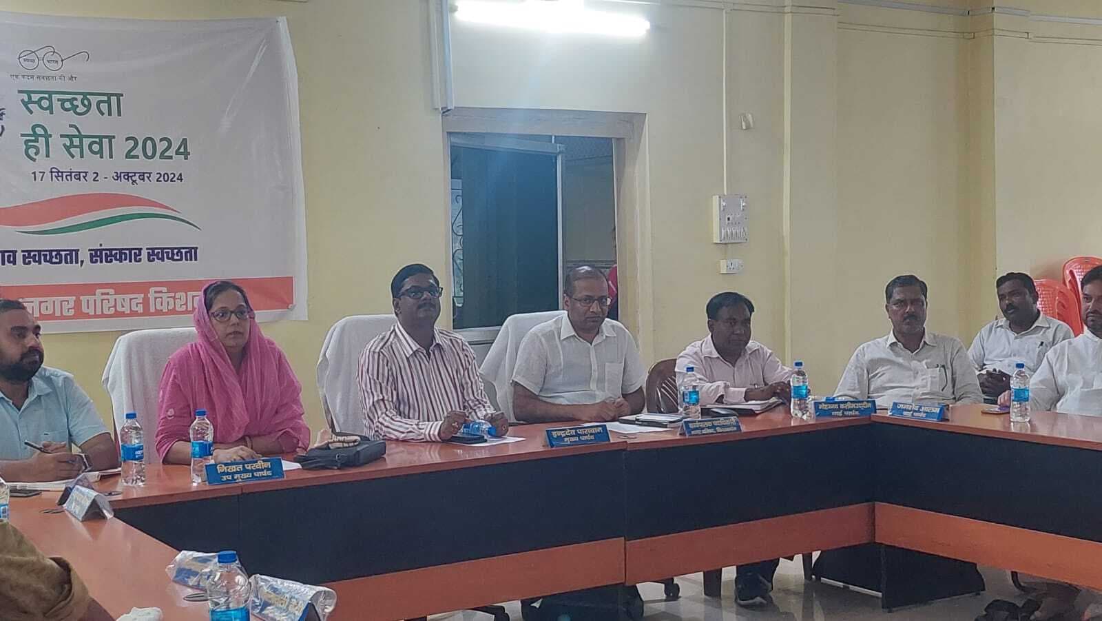 सड़क पर कचरा फेंकने वालों के उपर लगेगा जुर्माना: इंद्रदेव