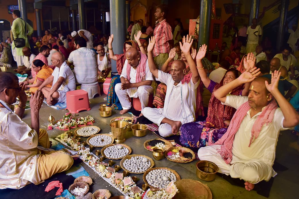 Gaya News : पितरों को शिव व विष्णु लोक की प्राप्ति के लिए पिंडदान