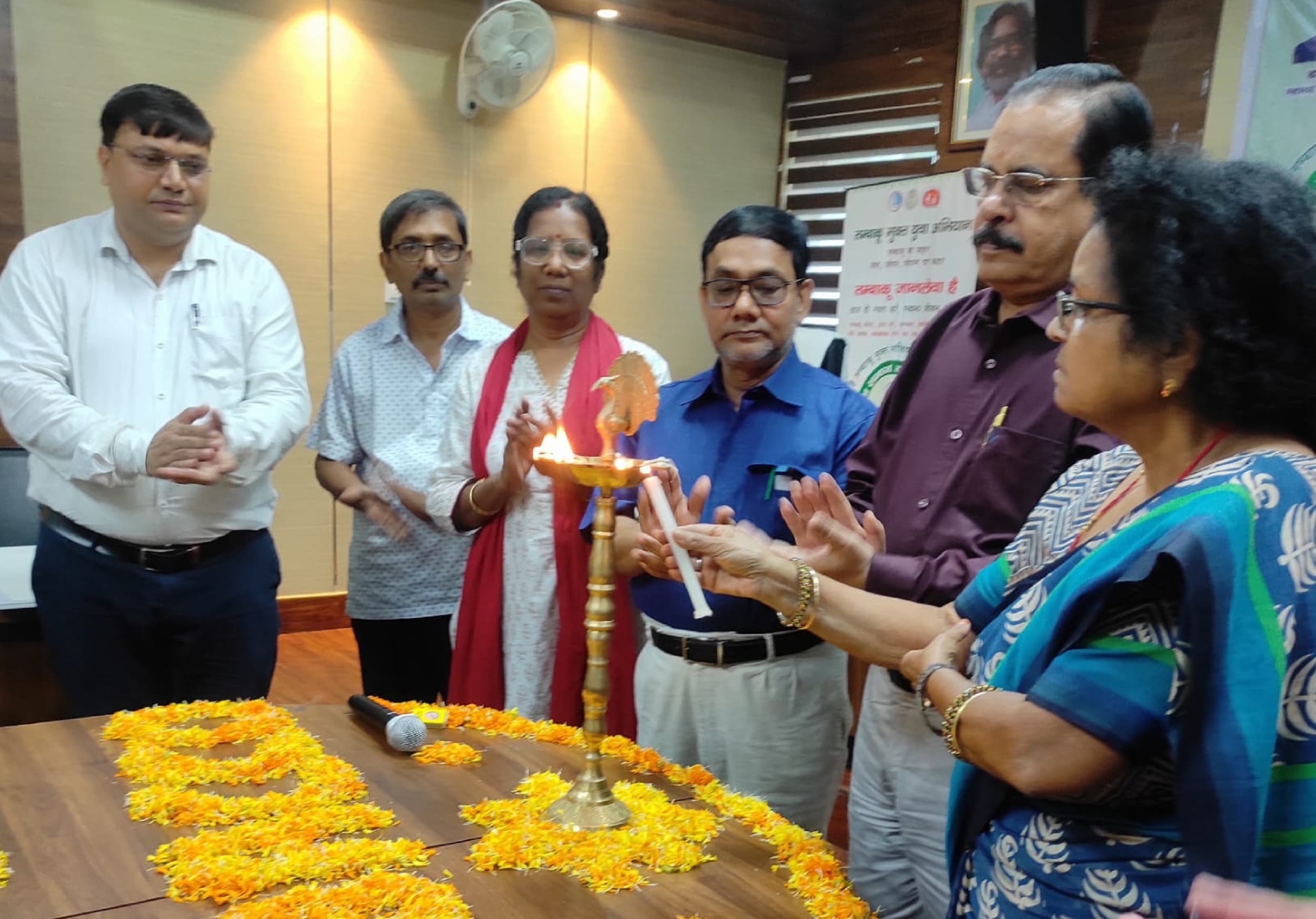 Bokaro News: तंबाकू के दुष्प्रभाव से बचाव के लिए जन जागरूकता जरूरी : डीडीसी