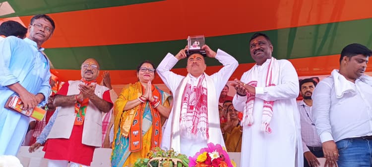 political news : हेमंत सरकार ने एक भी वादा पूरा नहीं किया : शुभेंदु अधिकारी