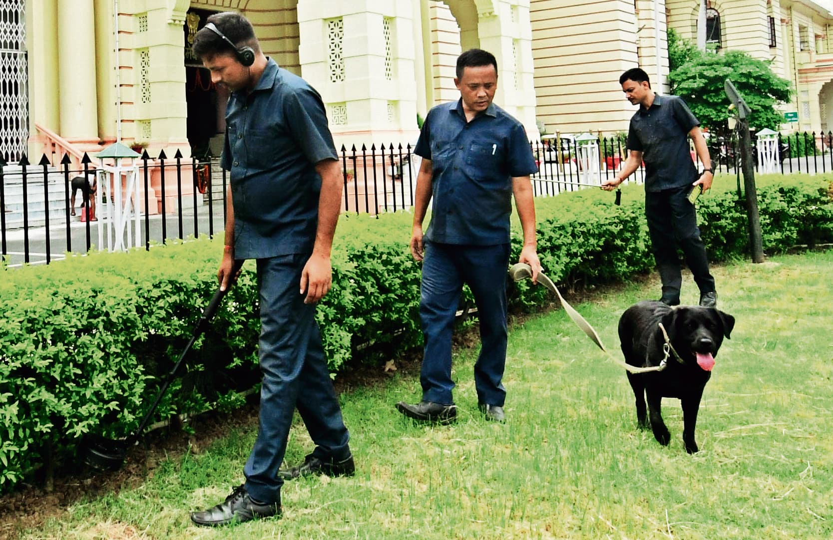 बिहार पुलिस का डॉग स्क्वायड होगा, मजबूत शामिल होंगे गोल्डन रिट्रीवर व लैब्राडोर