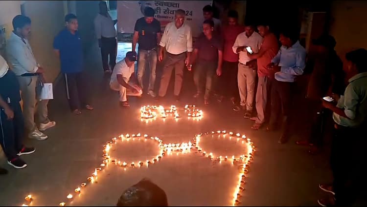 स्वच्छता के क्षेत्र में आये बदलाव एवं उपलब्धियों को ले ठाकुरगंज में मनाया जा रहा ''''उत्सव''''