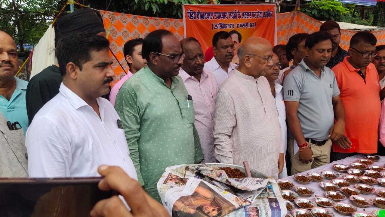 पंडित दीन दयाल ने सेवा कार्यक्रमों को दिया था बढ़ावा, जारी रहे काम : सरयू राय