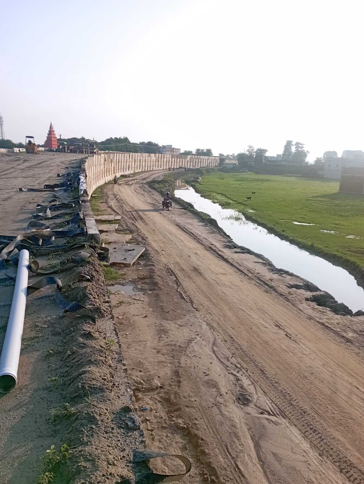 बाधा की गयी दूर, कार्य एजेंसी को कार्य में तेजी लाने का निर्देश