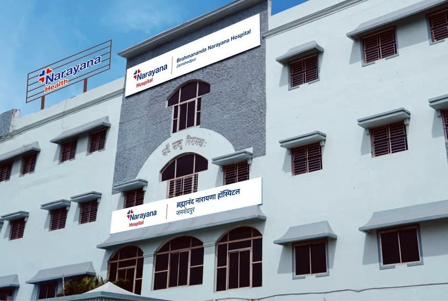 Jamshedpur News : ब्रह्मानंद नारायणा हॉस्पिटल में आपातकालीन एंजियोप्लास्टी से बची मरीज की जान