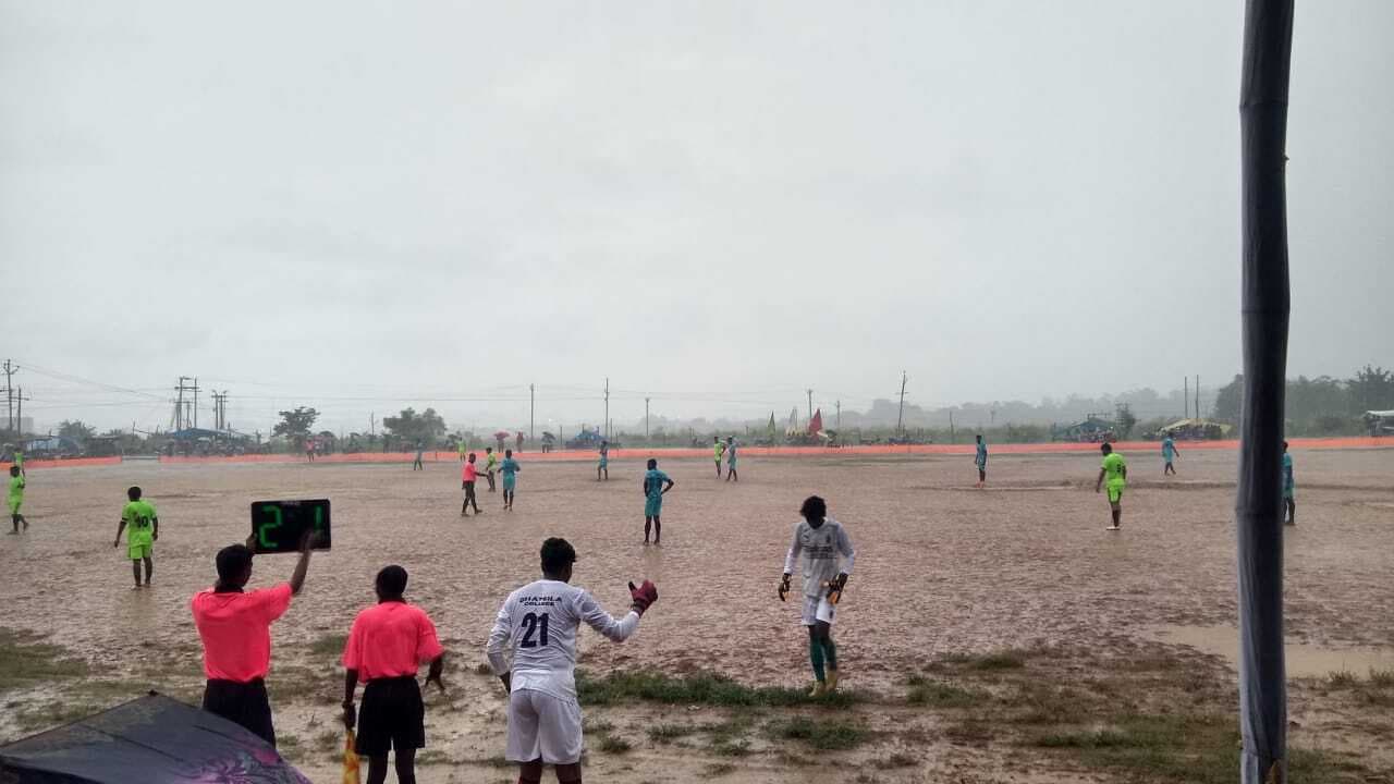 टाटा कॉलेज चाईबासा व घाटशिला कॉलेज की टीमों ने दर्ज की जीत