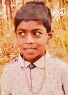 Gopalganj News  : फुलवरिया में दरवाजे पर खेल रहे बच्चे का अपहरण, सीसीटीवी कैमरे के फुटेज में कैद हुआ बदमाश