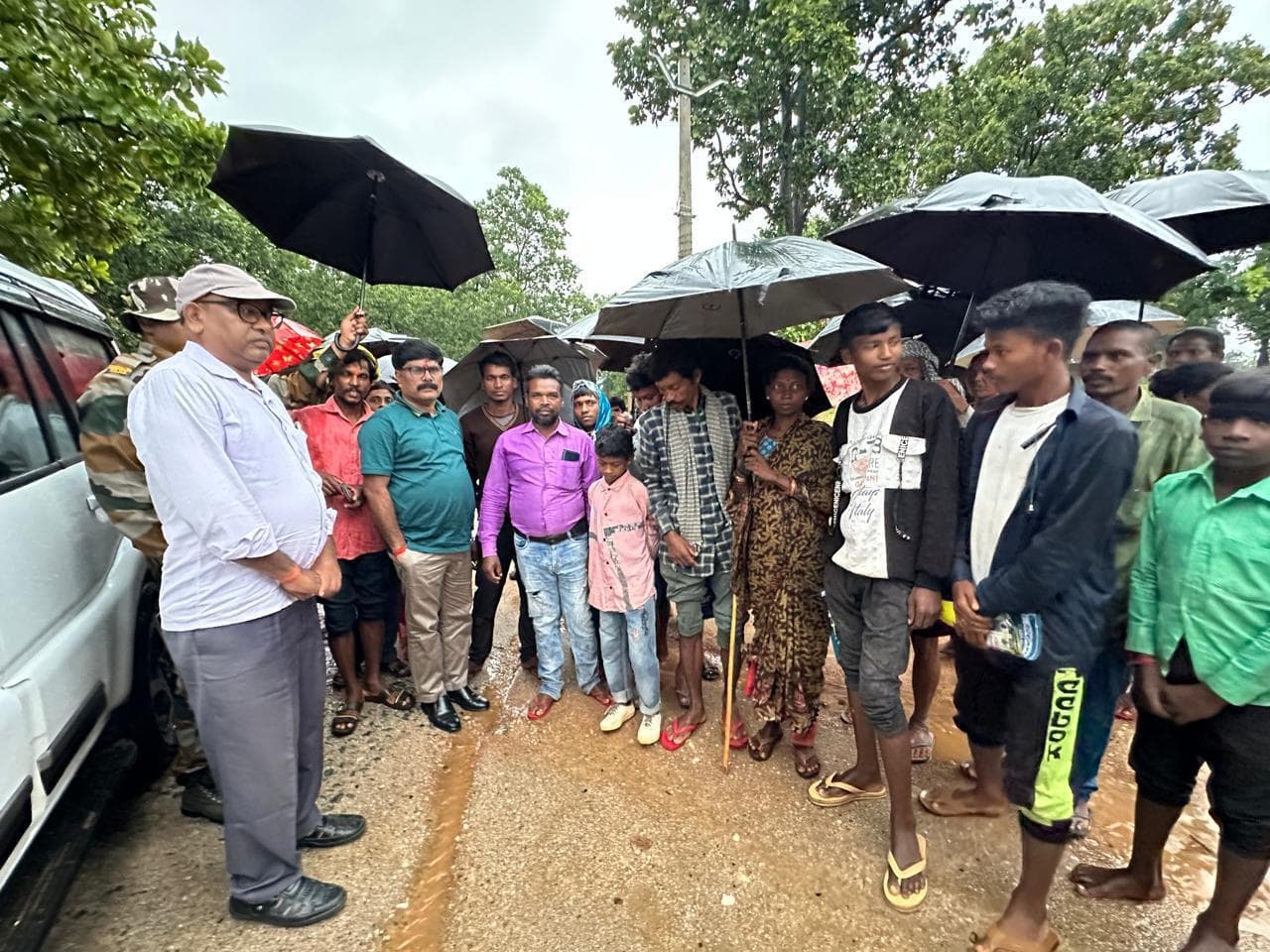 Bokaro News : चतरोचट्टी क्षेत्र में दर्जनों ने थामा झामुमो का दामन