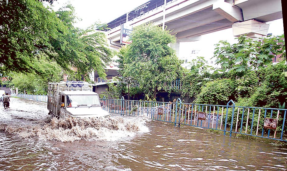राज्य में बारिश से राहत के फिलहाल कोई आसार नहीं