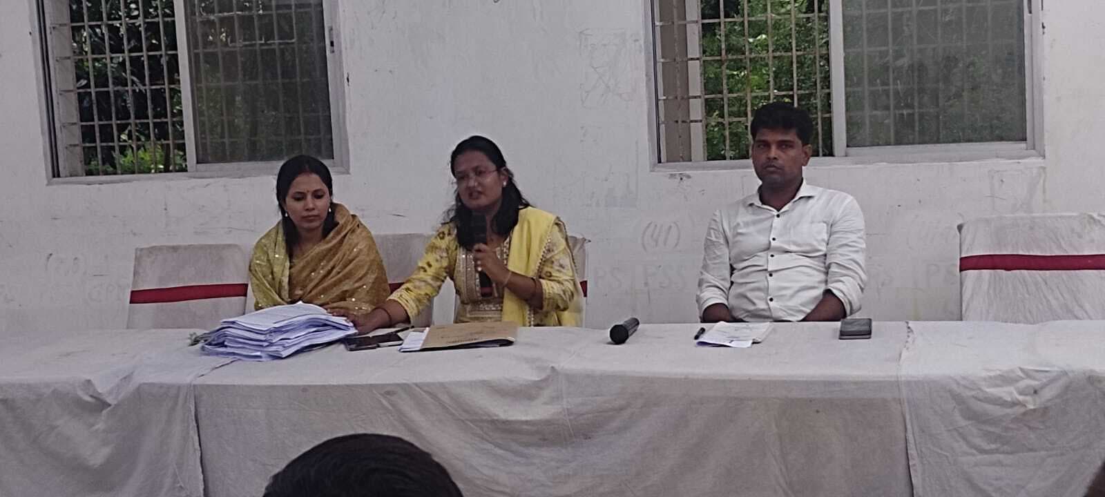 बाढ़ राहत अनुश्रवण व निगरानी समिति की हुई बैठक, लिये गये कई निर्णय