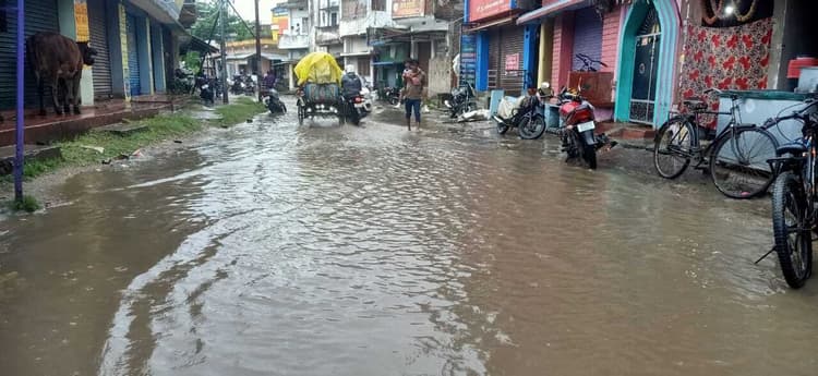 बारिश से मौसम हुआ सुहाना